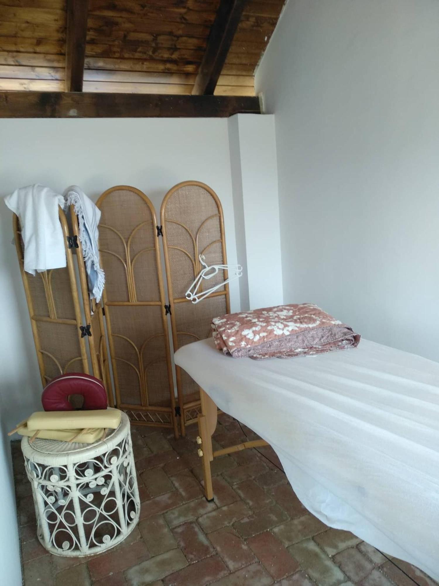 Casa Beata Vila Lesencetomaj Exterior foto